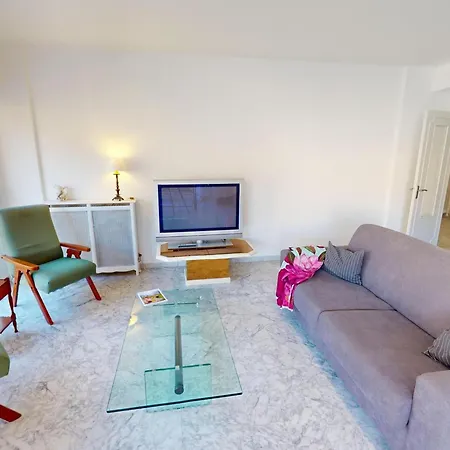 Appartement Spacieux 2p Centre Avec Terrasse, Clim Et Parking Privé - Fr-1-196-370 Menton