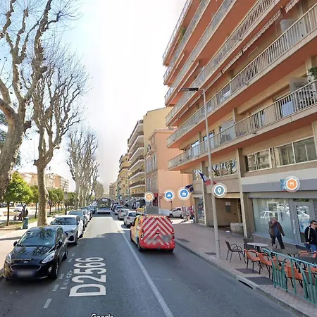Spacieux 2p Centre Avec Terrasse, Clim Et Parking Prive Apartment *